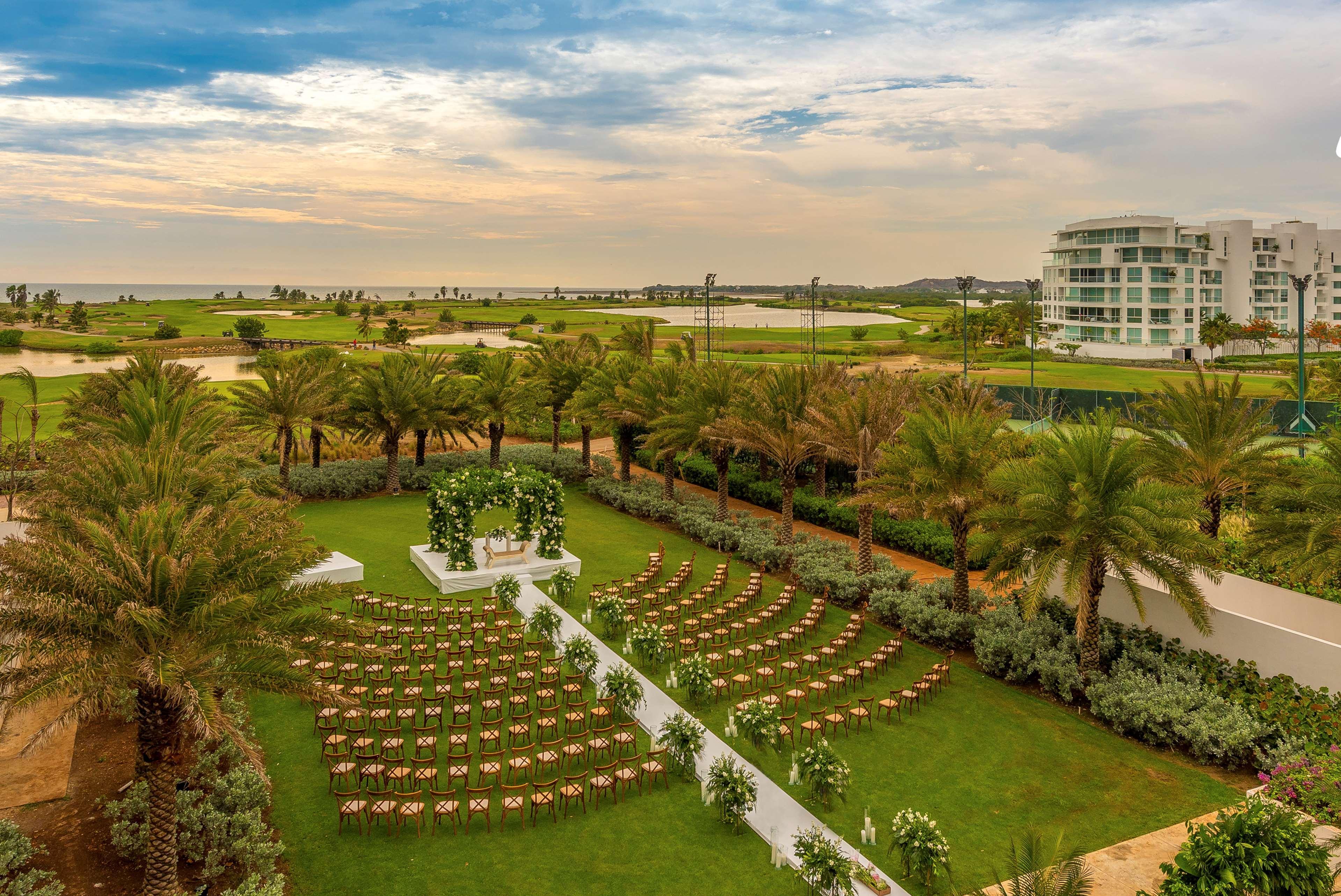 Dreams Karibana Cartagena Golf & Spa Resort Экстерьер фото